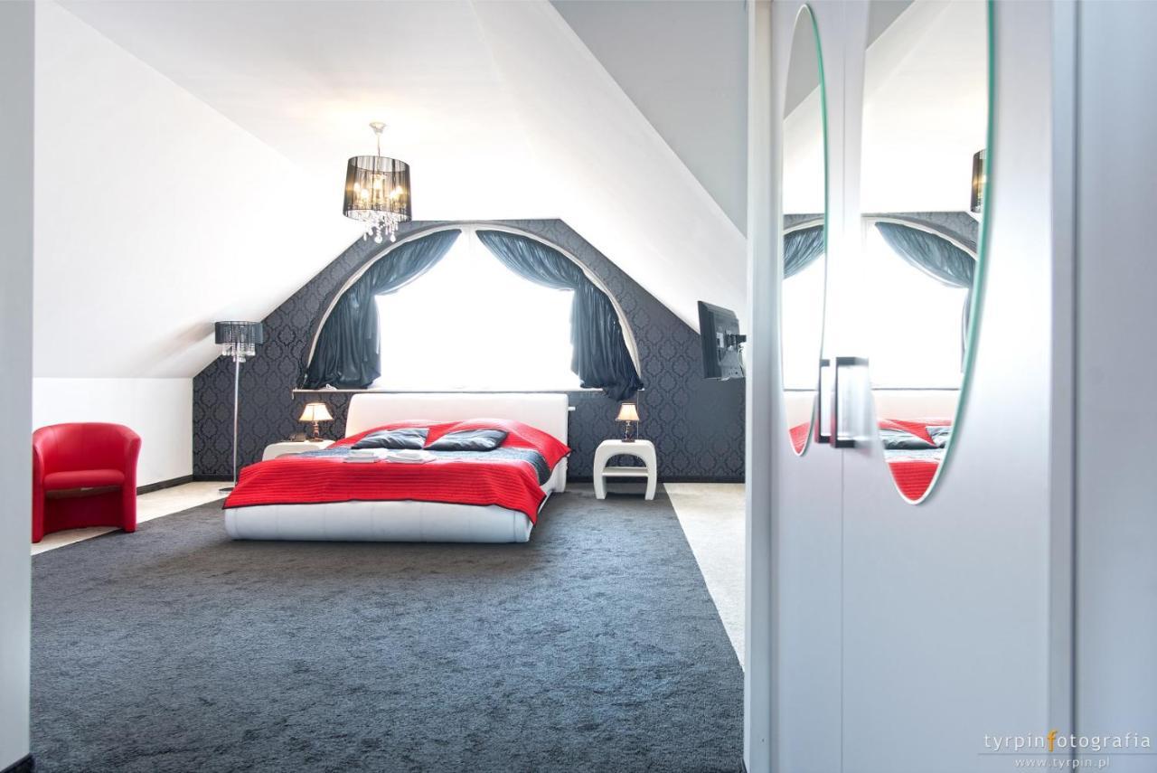 Hotel Millenium Góra Motyczna Dış mekan fotoğraf