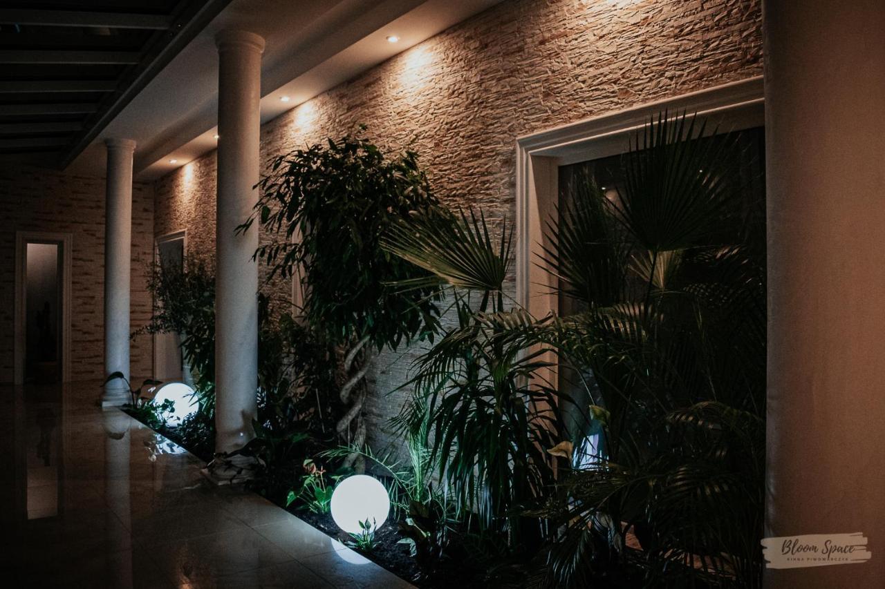 Hotel Millenium Góra Motyczna Dış mekan fotoğraf