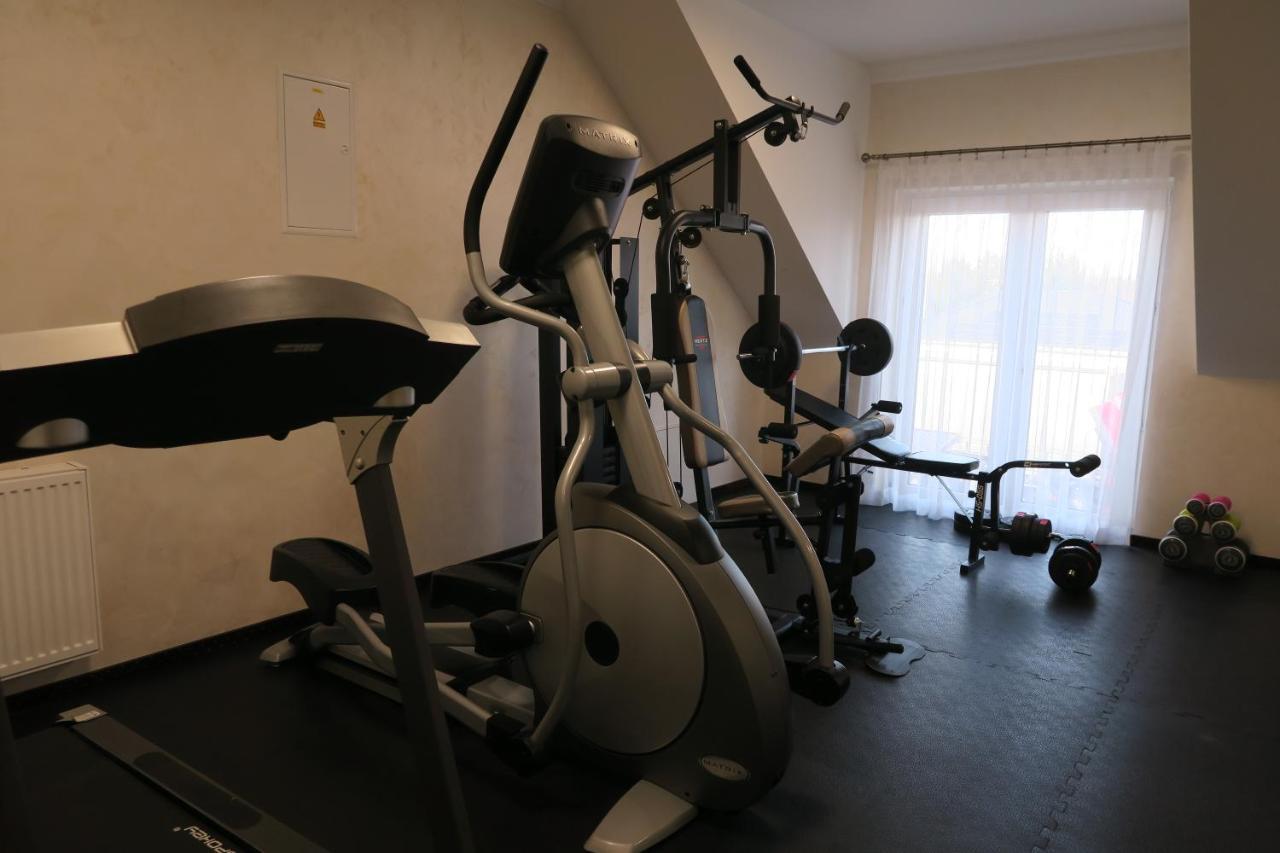 Hotel Millenium Góra Motyczna Dış mekan fotoğraf