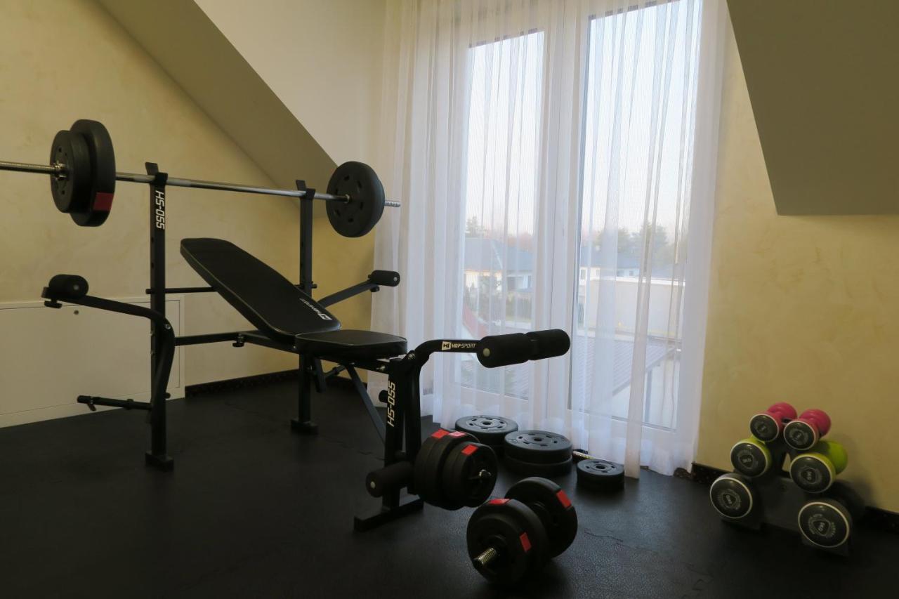 Hotel Millenium Góra Motyczna Dış mekan fotoğraf