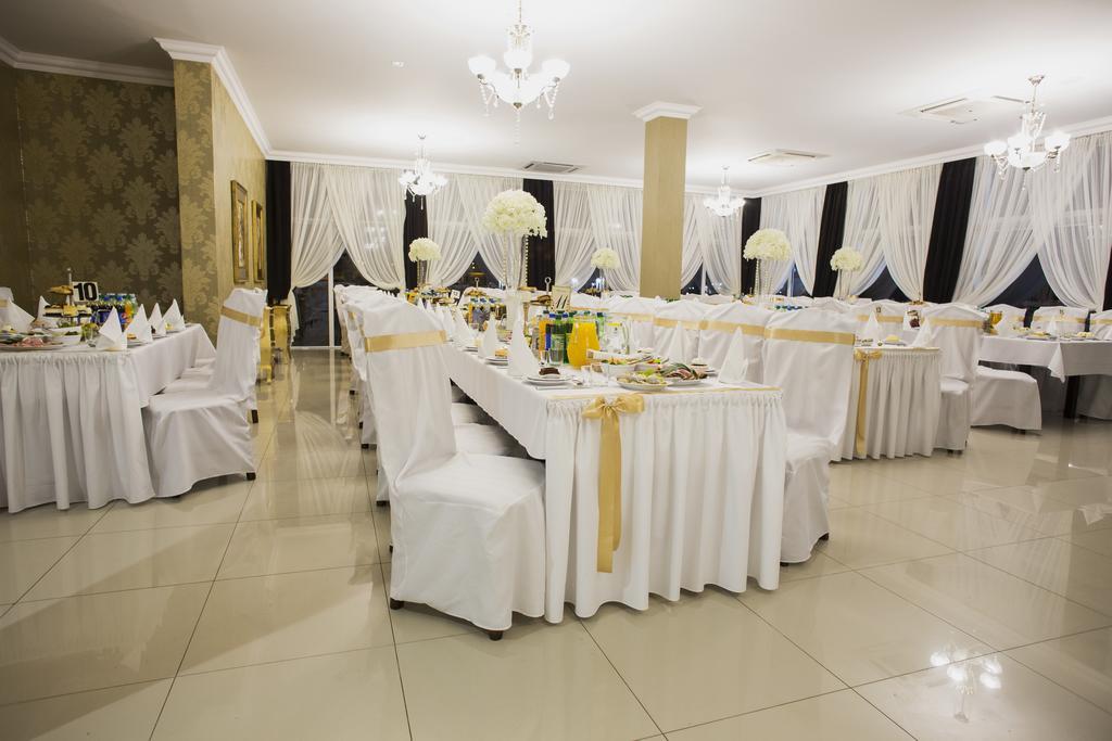 Hotel Millenium Góra Motyczna Dış mekan fotoğraf